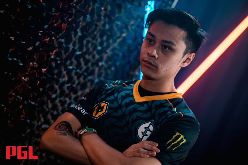 Stewie2k Valorant settings, peripherals, and more EG Stewie2k Valorant settings