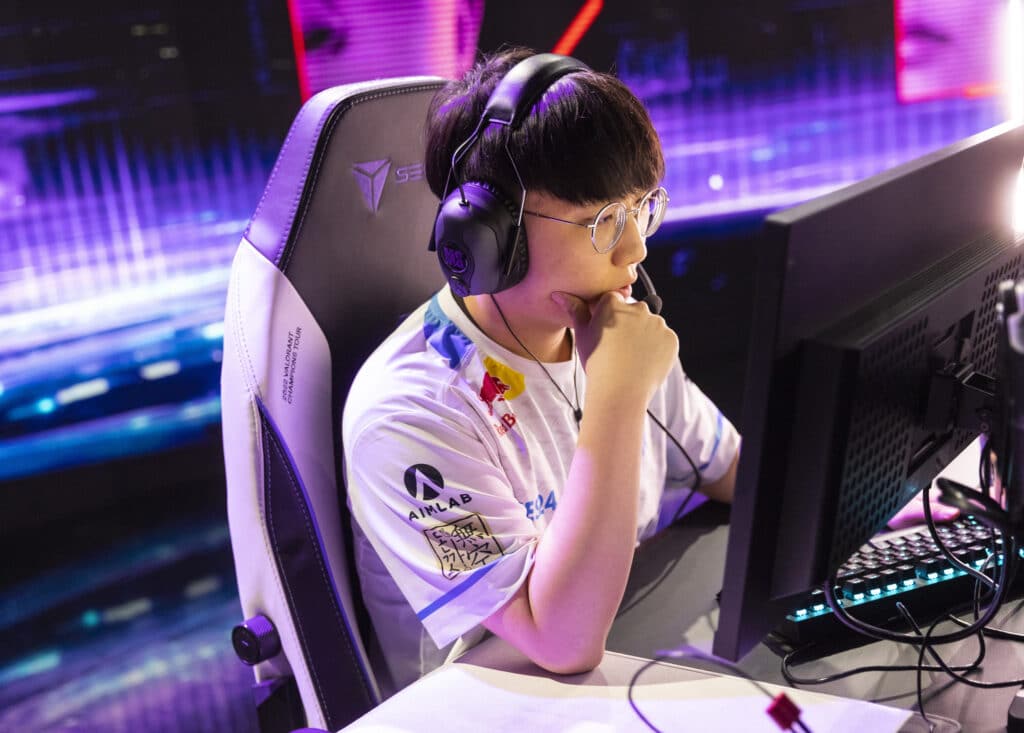 Valorant guide: DRX BuZz settings, peripherals, and more DRX BuZz Valorant settings